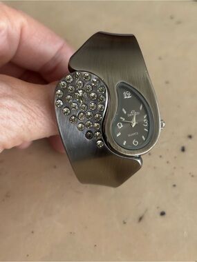 Denacci Y2K Cuff Watch